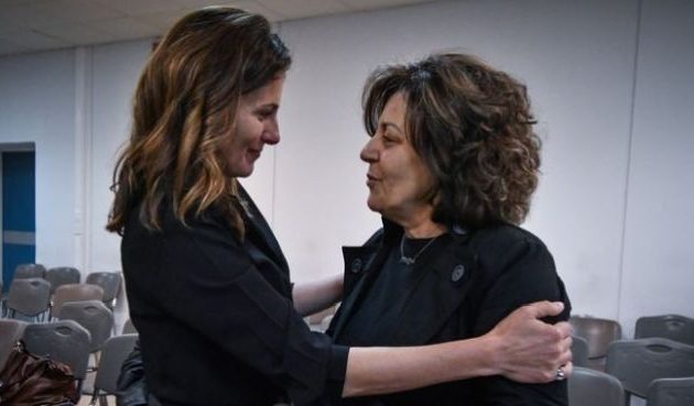 Η Μπέττυ Μπαζιάνα στη δίκη της Χρυσής Αυγής