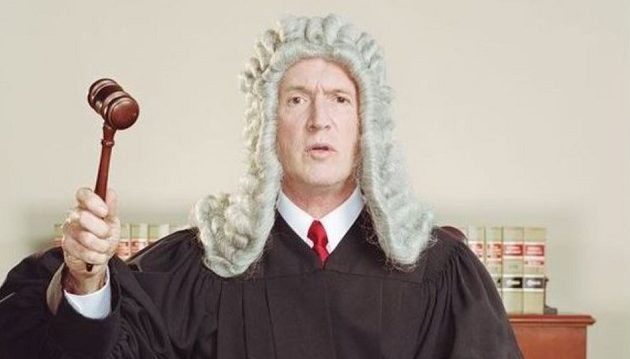 Δικαστής αποφασίζει αν άνδρας μπορεί να έρθει σε ερωτική επαφή με τη γυναίκα του