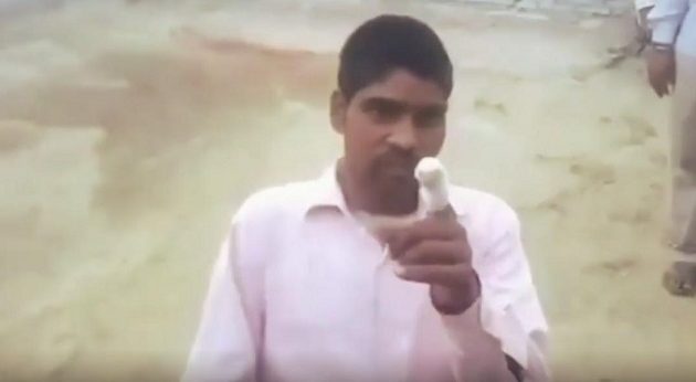 Ινδός αποφάσισε να κόψει το δάχτυλό του γιατί ψήφισε λάθος κόμμα στις εκλογές (βίντεο)