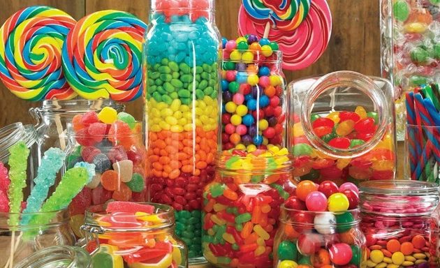 5χρονος μαχαίρωσε τον 13χρονο ξάδελφο του για ένα σακουλάκι καραμέλες