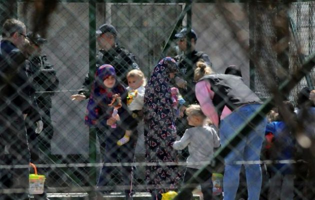 Επέστρεψαν 110 Κοσοβάροι από τη Συρία στην Πρίστινα – 4 τζιχαντιστές, 32 γυναίκες και 74 παιδιά
