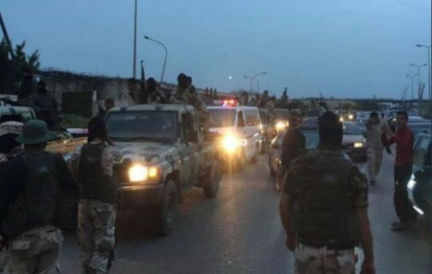 Τα στρατεύματα του Χαφτάρ προελαύνουν προς την Τρίπολη της Λιβύης