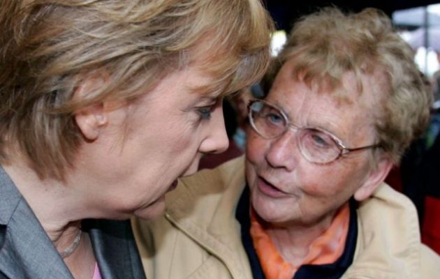 Πέθανε η μητέρα της Άνγκελα Μέρκελ σε ηλικία 90 ετών