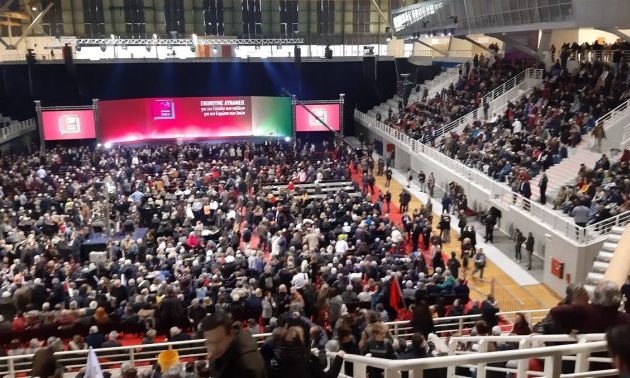 Η Προοδευτική Συμμαχία του Τσίπρα με χρώματα Πράσινο και Κόκκινο γεμίζει στάδια (φωτο)