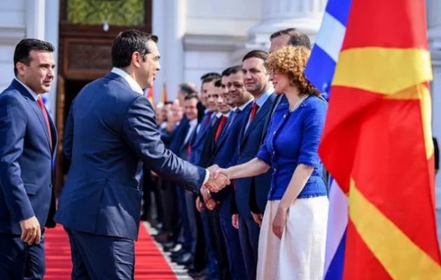 «Η Σεκερίνσκα ντύθηκε ελληνική σημαία» γράφει η σκοπιανή «Vecer»