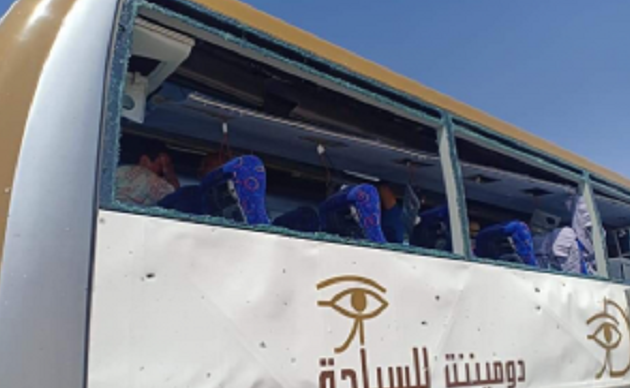 Αίγυπτος: Τουλάχιστον 14 οι τραυματίες από έκρηξη δίπλα σε τουριστικό λεωφορείο