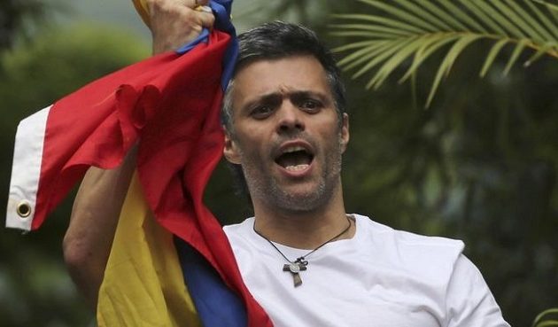 Βενεζουέλα: Ένταλμα σύλληψης για τον ηγέτη της αντιπολίτευσης Λεοπόλδο Λόπεζ