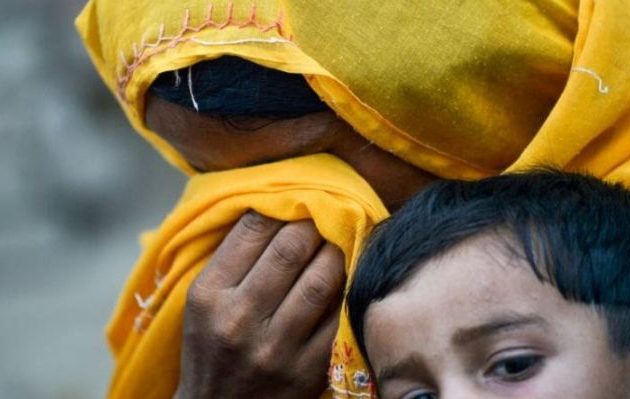 Ένα ολόκληρο χωριό στο Πακιστάν «κόλλησε» HIV από έναν τσαρλατάνο γιατρό