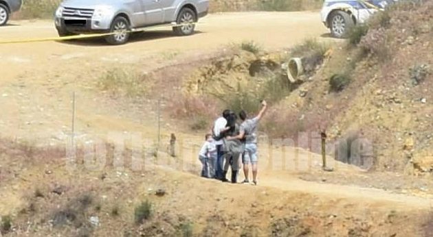 Οικογένεια τράβηξε σέλφι στο μέρος που πέταξε τα θύματά του o σίριαλ κίλερ της Κύπρου