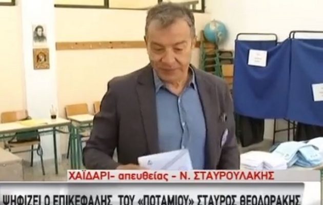 Η απίστευτη δήλωση Θεοδωράκη μετά την κάλπη: «… ένα σπερματοζωάριο δεν δείλιασε …»