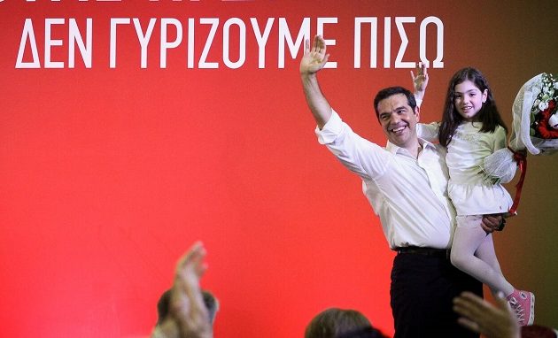 Τσίπρας σε νέους: Μην χαραμίσετε τις σφαίρες και τα όπλα σας