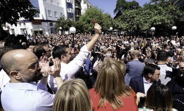 Λαοπλημμύρα στην Άρτα – Τσίπρας: Νέα μέτρα ελάφρυνσης των πολλών στο τέλος του χρόνου