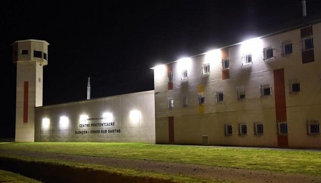 Κατάσταση ομηρίας σε φυλακή της Γαλλίας