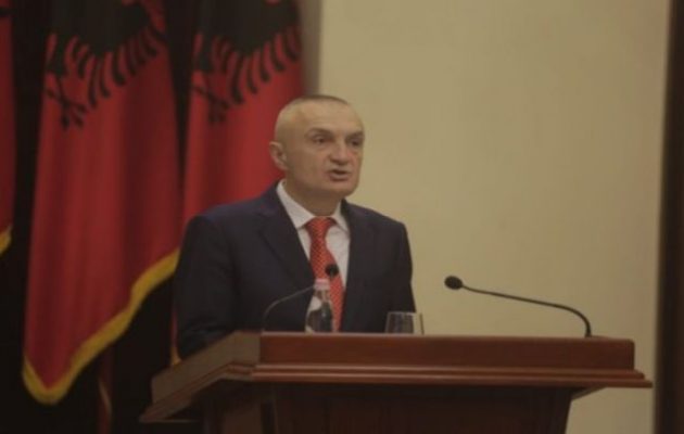Αλβανία: Ο πρόεδρος Ιλίρ Μέτα επιμένει στην απόφασή του να ακυρώσει τις δημοτικές εκλογές