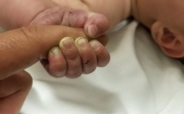 ΗΠΑ: Γεννήθηκε το πρώτο μωρό με αντισώματα κατά του κορωνοϊού