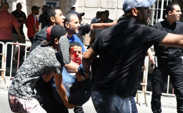 Το Ισλαμικό Κράτος ανέλαβε την ευθύνη για τις επιθέσεις αυτοκτονίας στην Τύνιδα