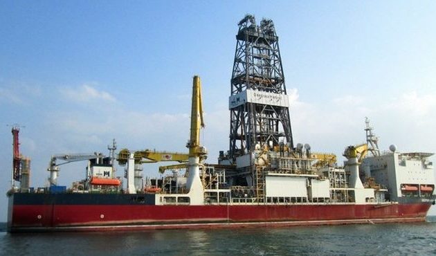 Απειλές Ερντογάν: Τα πολεμικά πλοία προστατεύουν το νέο τουρκικό γεωτρύπανο