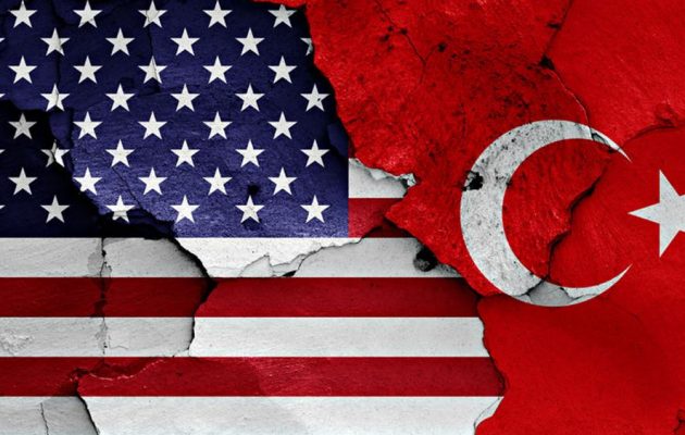 Bloomberg: Οι κυρώσεις από τις ΗΠΑ στην Τουρκία για τους S-400 είναι στο τραπέζι