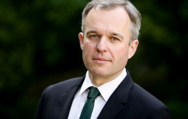 Γάλλος υπουργός οργάνωνε πανάκριβα γεύματα με δημόσιο χρήμα