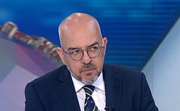 Σάλος με τη «βόμβα» Μπάμπη για μνημόνιο ΝΔ από 8 Ιουλίου – Σε πανικό ο Μητσοτάκης