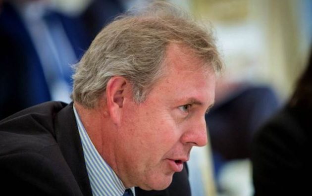 Παραιτήθηκε ο Βρετανός πρεσβευτής στις ΗΠΑ που χαρακτήρισε την κυβέρνηση Τραμπ «ανίκανη»