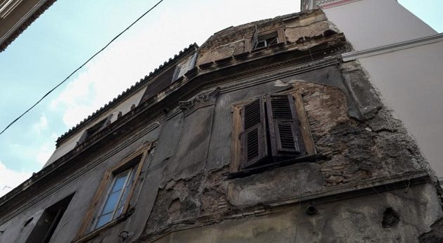 Ποια κτήρια κατεδαφίζονται στην Αθήνα μετά τον σεισμό