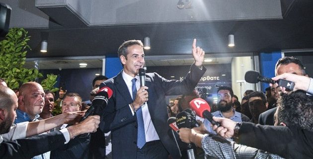 Η Ν.Δ. έχασε τις εκλογικές περιφέρειες που «κατέβαινε» υποψήφιος ο Μητσοτάκης