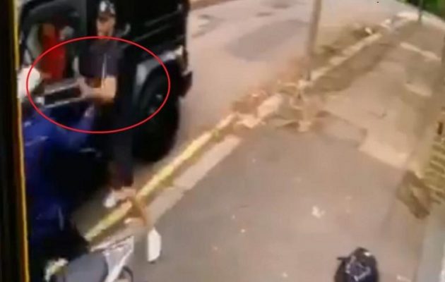 Επίθεση με μαχαίρι στον ποδοσφαιριστή και κουμπάρο του Ερντογάν Μεσούτ Οζίλ