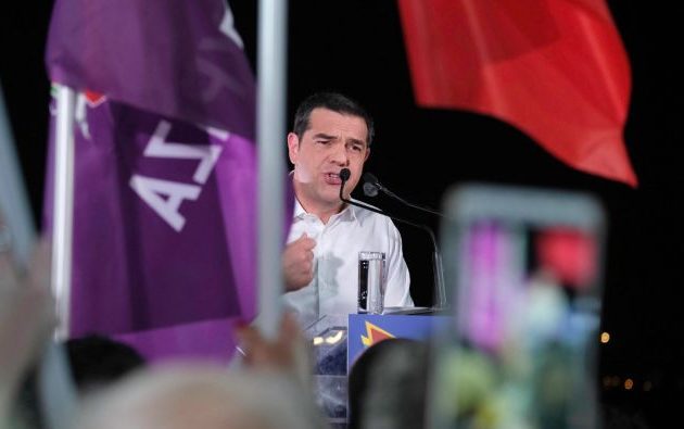 Αλέξης Τσίπρας: Θέλουν να πάρουν τα 35 δισ. του ελληνικού λαού και να τα δώσουν στους τραπεζίτες