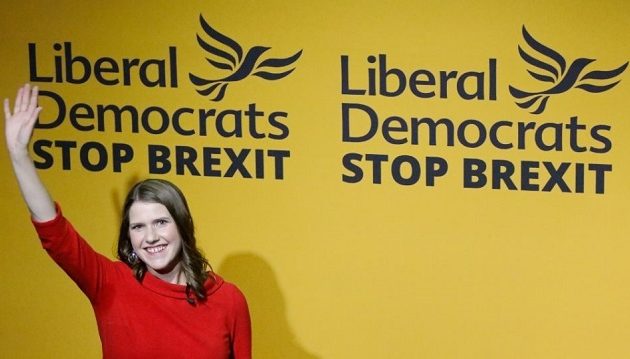 Ποια είναι η πρώτη γυναίκα αρχηγός των Βρετανών Φιλελεύθερων Δημοκρατών