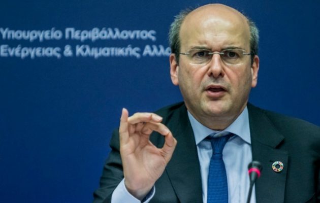 Άρχισαν τα όργανα: Ο Χατζηδάκης υπαινίχθηκε απολύσεις προσωπικού στη ΔΕΗ