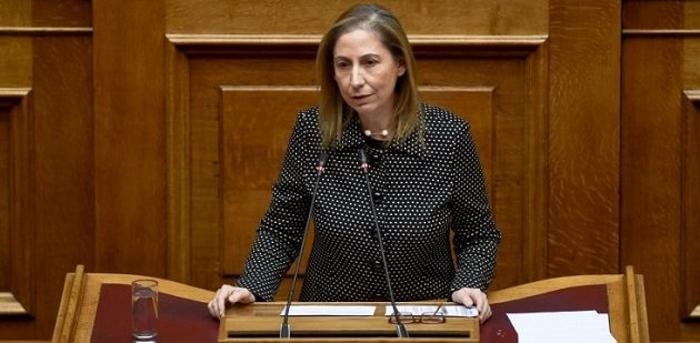 Ξενογιαννακοπούλου: Έρχονται απολύσεις συμβασιούχων και περικοπές επιδομάτων