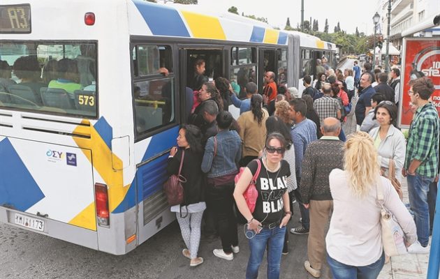 Αστυνομικούς βάζει η κυβέρνηση να ελέγχουν για εισιτήρια στις αστικές συγκοινωνίες