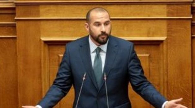 Επίθεση Τζανακόπουλου: Τέχνασμα για capital controls – Αντί για ναρκεμπόρους μαζέψατε μωρομάνες