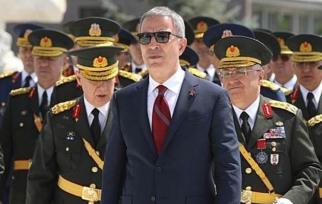 Ο Ακάρ λέει νόμιμη τη «συμφωνία» με την Τρίπολη και «τρομοκράτες» τους Κούρδους