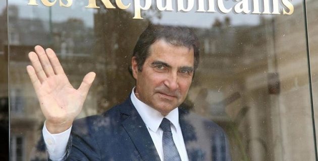 Η γαλλική Δεξιά αναζητά νέο ηγέτη – Οι υποψήφιοι και το φαβορί