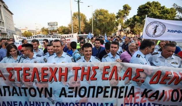 Μήνυμα ενστόλων σε Μητσοτάκη: Κάνε πράξη τις δεσμεύσεις σου