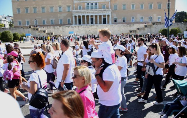 Αθήνα: 36.000 δρομείς έτρεξαν ενάντια στον καρκίνο του μαστού