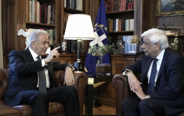Αβραμόπουλος φουριόζος: Επιστρέφω «στην Ελλάδα και στην ελληνική πολιτική, όπου, και βέβαια, ανήκω»