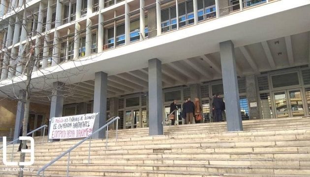Δικηγόρος πέθανε μέσα στο Δικαστικό Μέγαρο Θεσσαλονίκης
