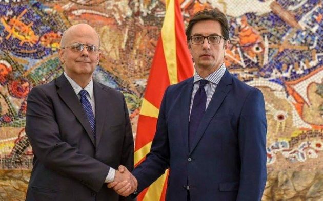 Τοποθετήθηκε ο πρώτος Έλληνας πρεσβευτής στη Βόρεια Μακεδονία