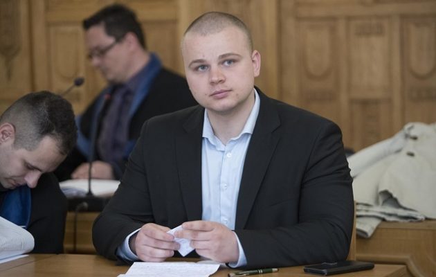 Σλοβάκος ακροδεξιός βουλευτής έχασε την έδρα του γιατί σύγκρινε τους Ρομά με ζώα