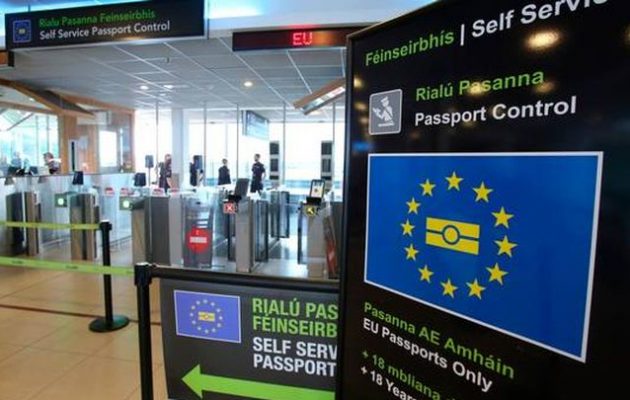 Όλο και περισσότεροι παράτυποι μετανάστες προσπαθούν να φτάσουν αεροπορικώς στη Γερμανία