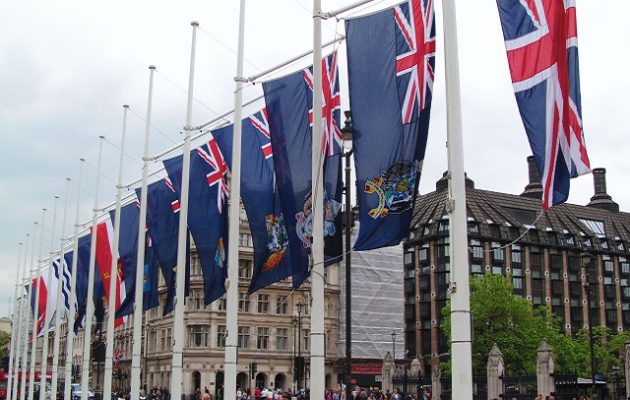 «Όχι» σε πρόωρες εκλογές λέει σύσσωμη η βρετανική αντιπολίτευση