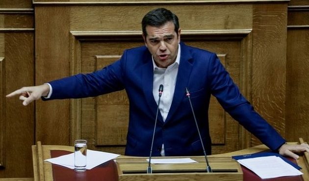 Τσίπρας: Φωτογραφική διάταξη για οδοιπορικά Πατούλη στο αναπτυξιακό νομοσχέδιο