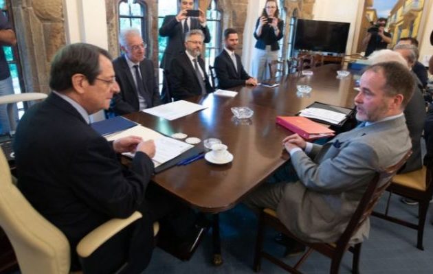 «Η Βρετανία αποδοκιμάζει κάθε γεώτρηση στα ύδατα κοντά στην Κύπρο»