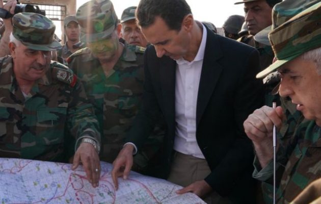 Ο Άσαντ επισκέφθηκε το μέτωπο της Ιντλίμπ στη βορειοδυτική Συρία