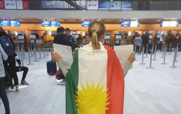 Σουηδέζα ακτιβίστρια εξευτέλισε τις Τουρκικές Αερογραμμές – Πήγαν να τη χτυπήσουν μέσα σε σουηδικό αεροδρόμιο
