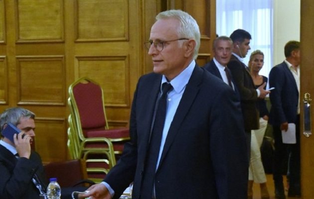 Έξαλλος ο Ραγκούσης: Μετατρέψατε την Προανακριτική Επιτροπή σε χούντα