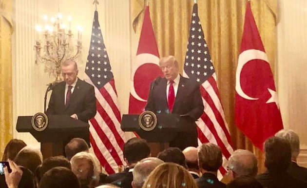 Ντόναλντ Τραμπ: «Ο Ερντογάν διατηρεί θαυμάσια σχέση με τους Κούρδους»